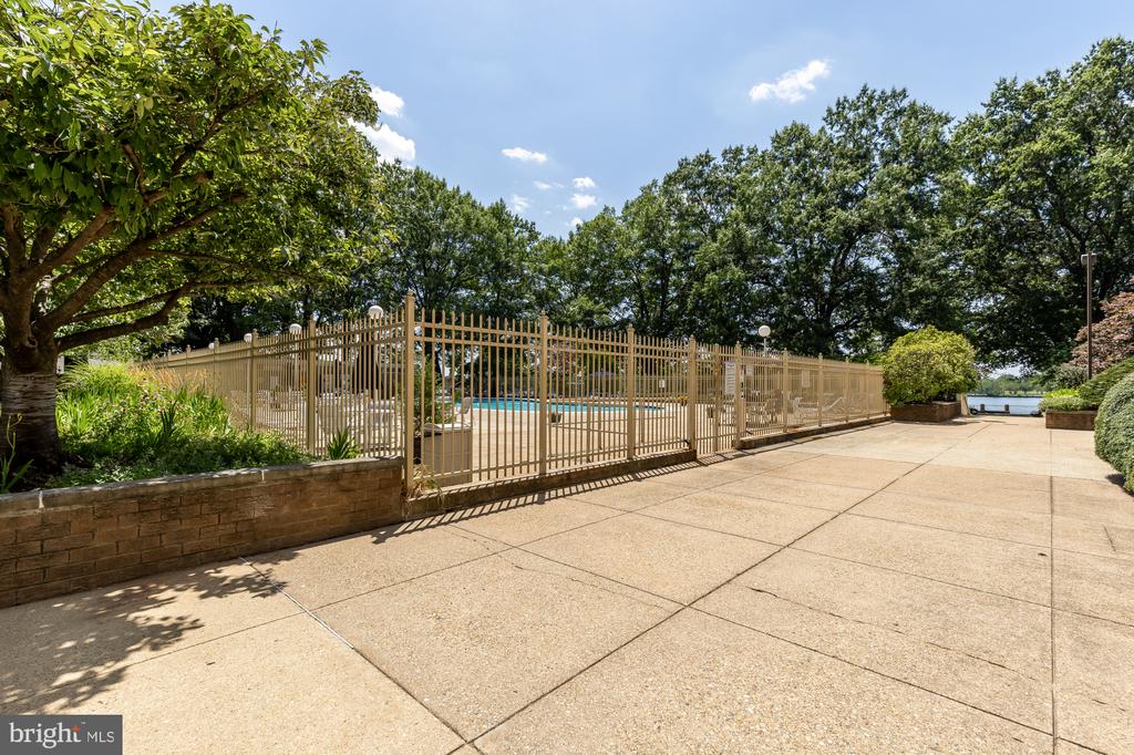 1425 4TH STREET SW Unit: A306
