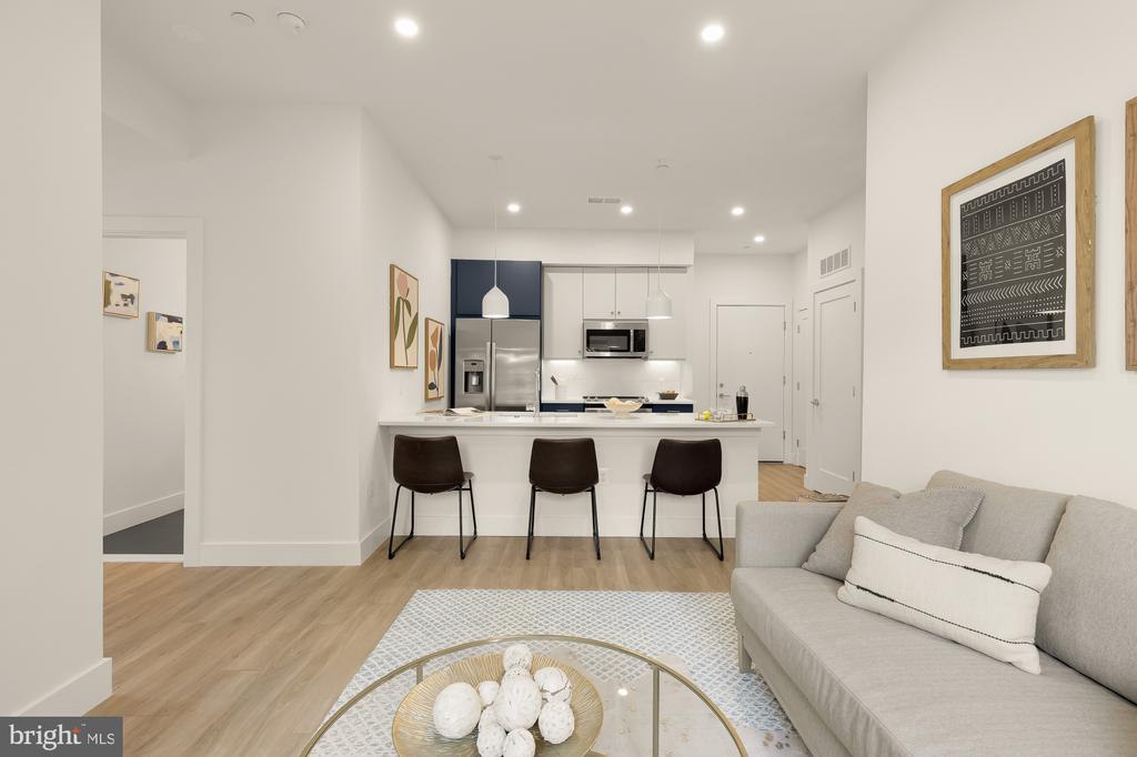 2310 4TH STREET NE Unit: 14