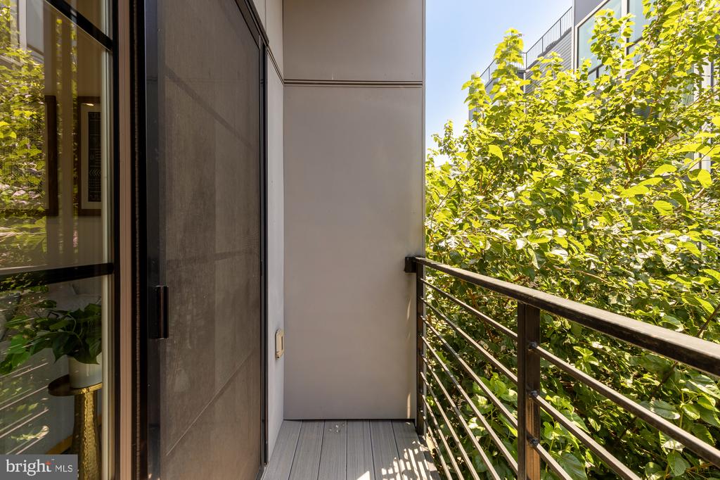 2310 4TH STREET NE Unit: 14