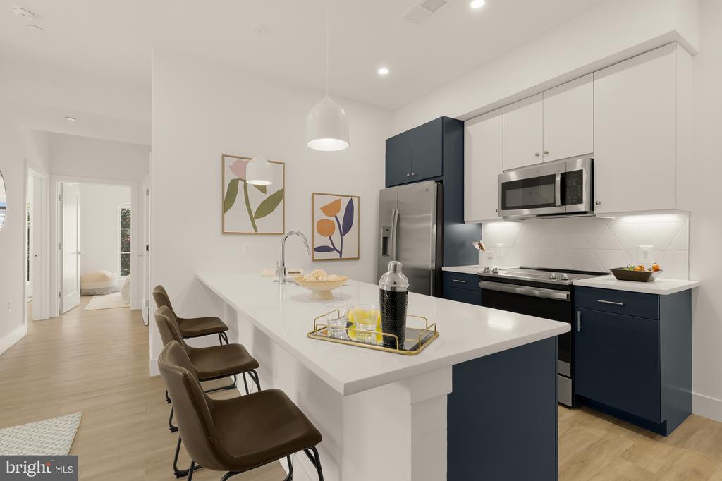 2310 4TH STREET NE Unit: 14