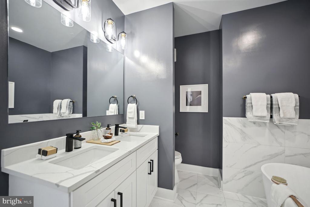2019 M STREET NE Unit: 7