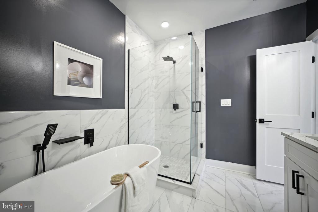 2019 M STREET NE Unit: 7