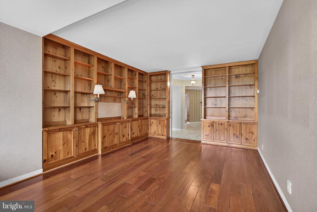 2510 VIRGNIA AVENUE NW Unit: 504-N