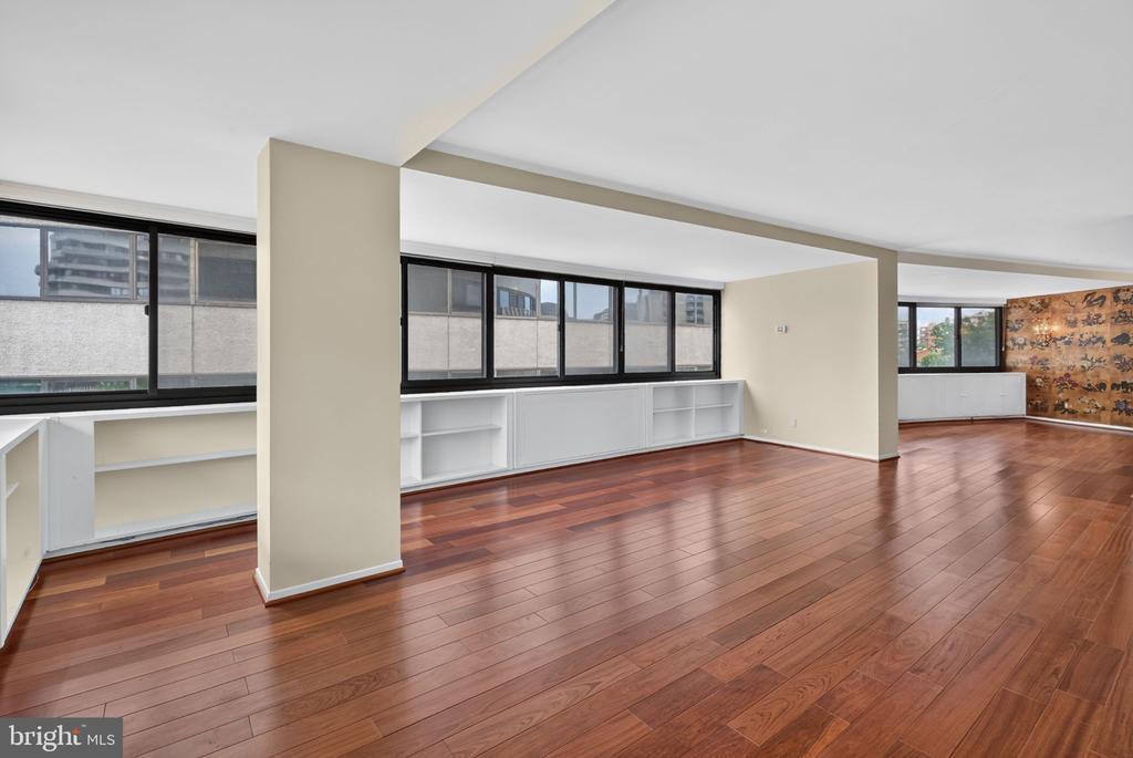 2510 VIRGNIA AVENUE NW Unit: 504-N