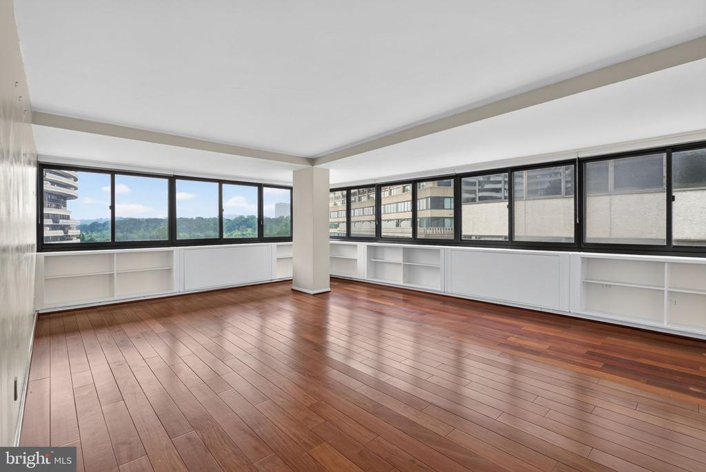 2510 VIRGNIA AVENUE NW Unit: 504-N
