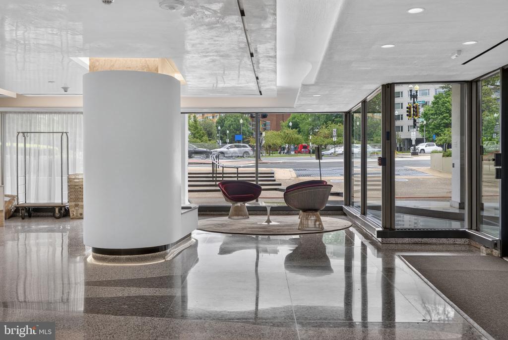 2510 VIRGNIA AVENUE NW Unit: 504-N
