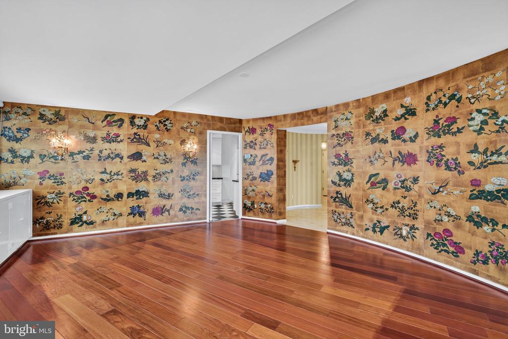 2510 VIRGNIA AVENUE NW Unit: 504-N