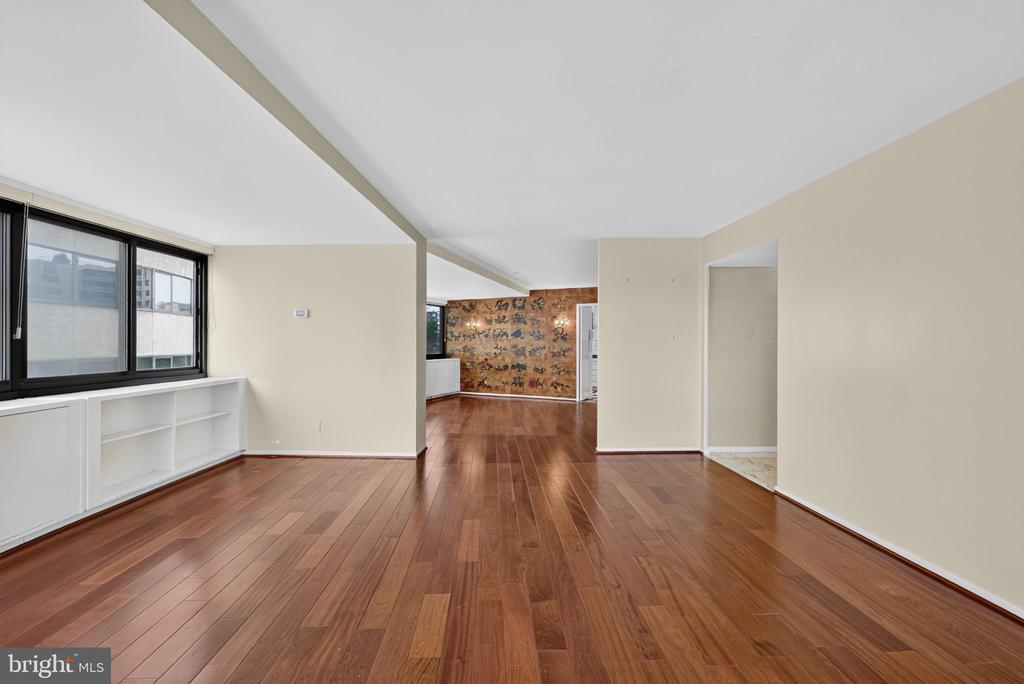 2510 VIRGNIA AVENUE NW Unit: 504-N