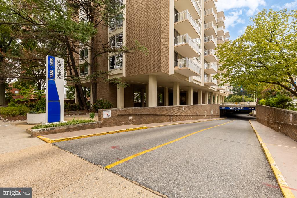1435 4TH STREET SW Unit: B310