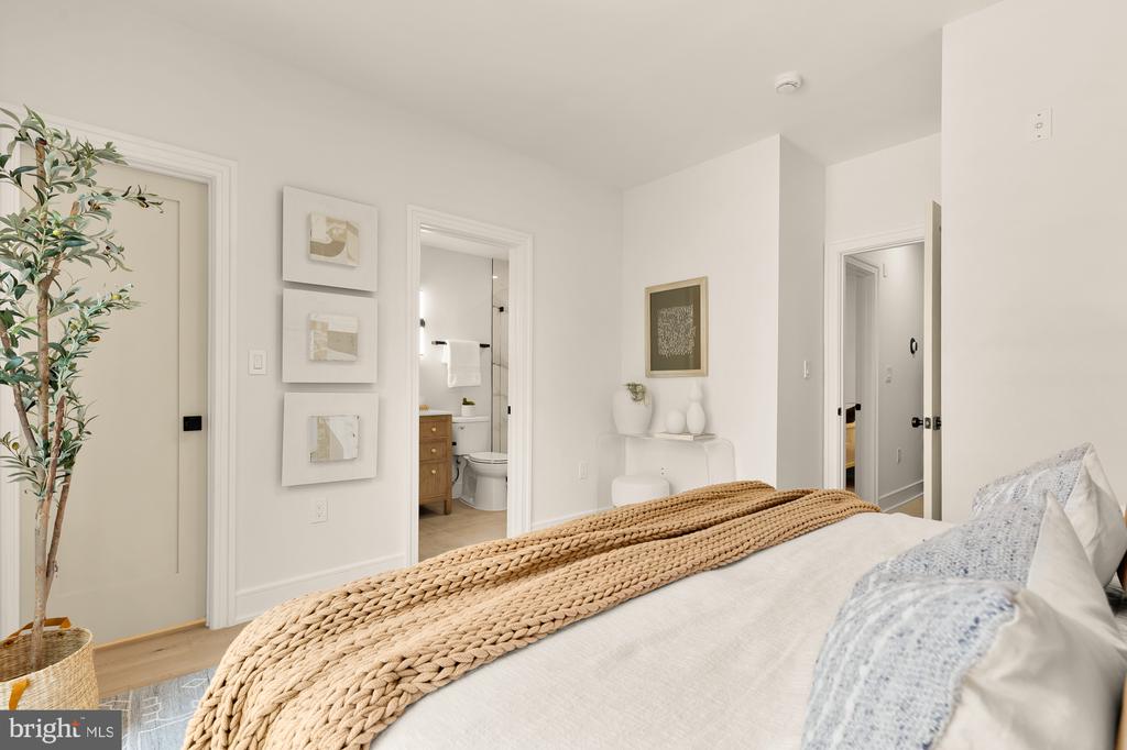 1463 HARVARD STREET NW Unit: 6
