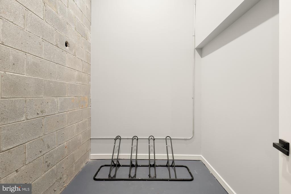3215 MOUNT PLEASANT STREET NW Unit: 201
