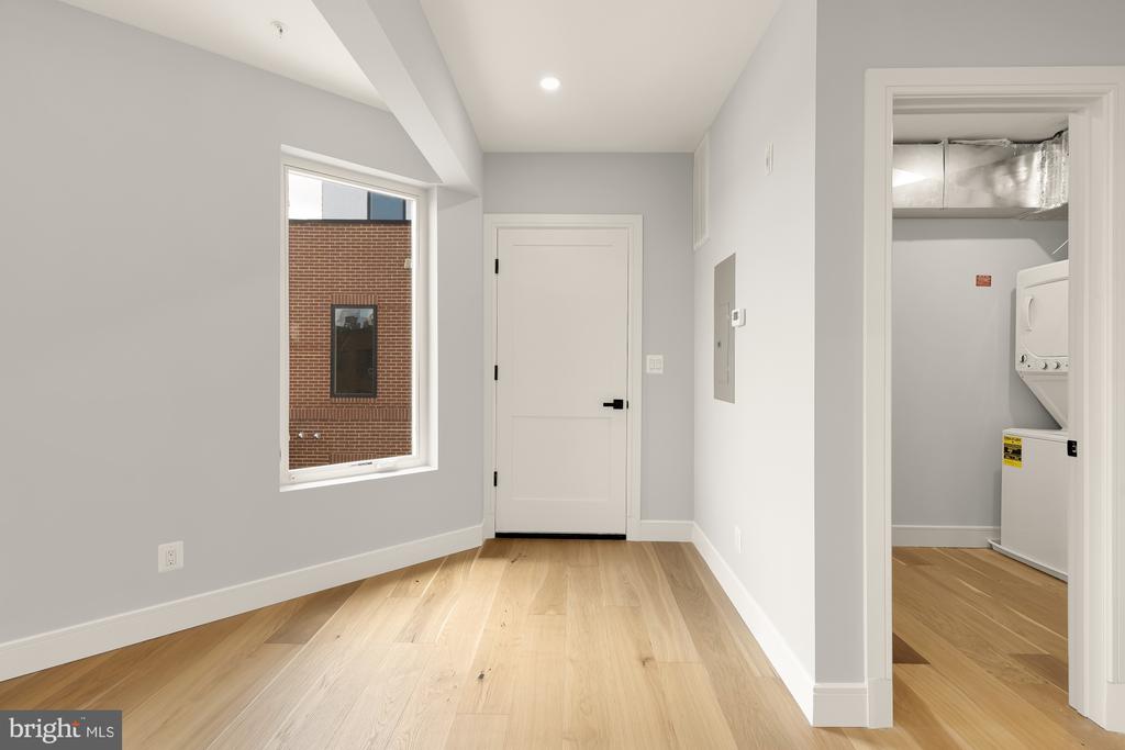 3215 MOUNT PLEASANT STREET NW Unit: 301