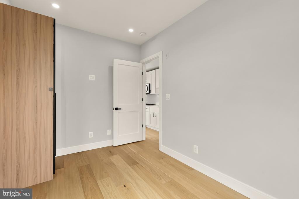 3215 MOUNT PLEASANT STREET NW Unit: 402