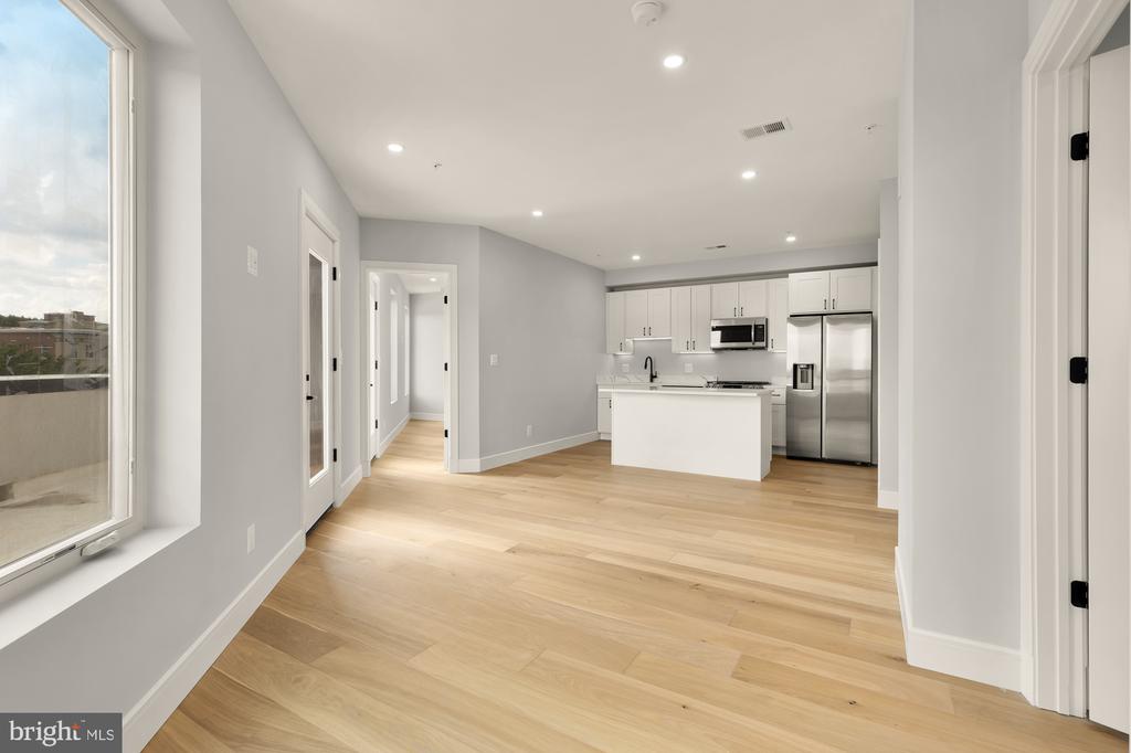 3215 MOUNT PLEASANT STREET NW Unit: 403