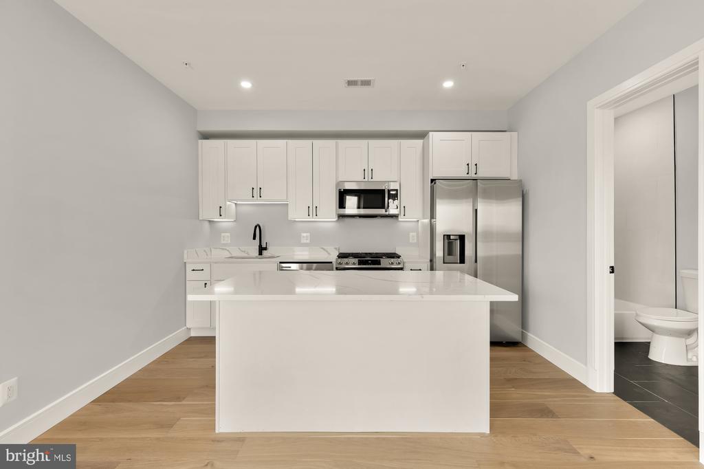 3215 MOUNT PLEASANT STREET NW Unit: 403