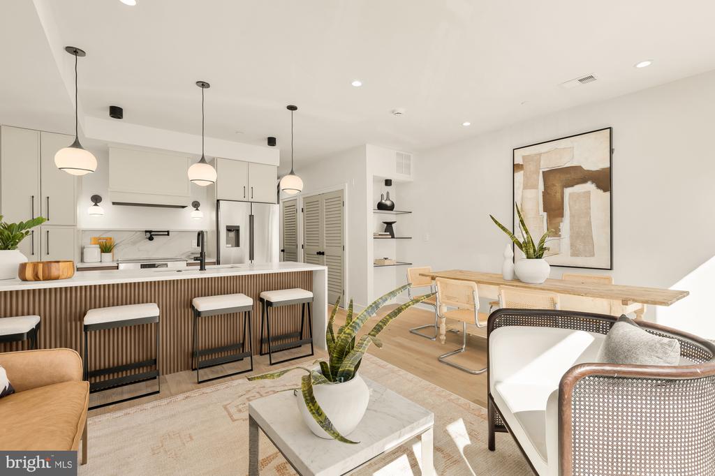1463 HARVARD STREET NW Unit: PH7