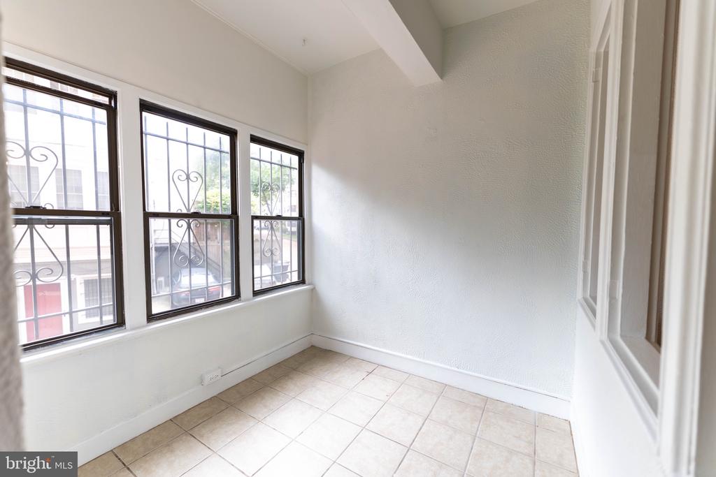 2032 BELMONT ROAD NW Unit: 221
