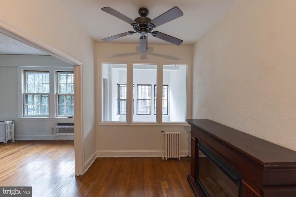 2032 BELMONT ROAD NW Unit: 221