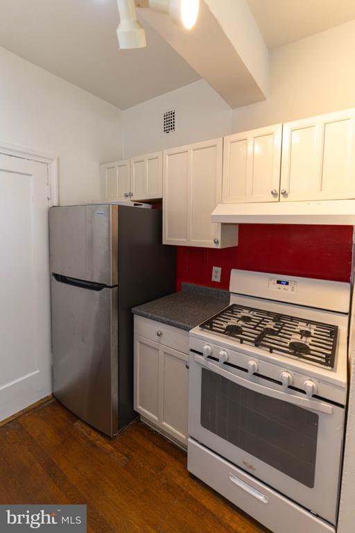 2032 BELMONT ROAD NW Unit: 221