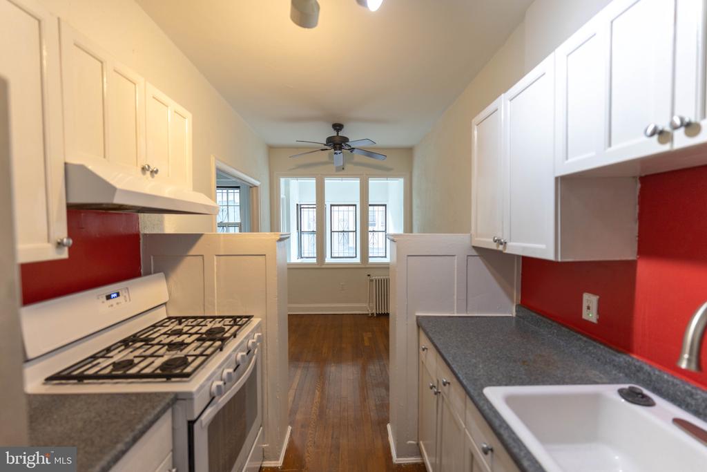 2032 BELMONT ROAD NW Unit: 221