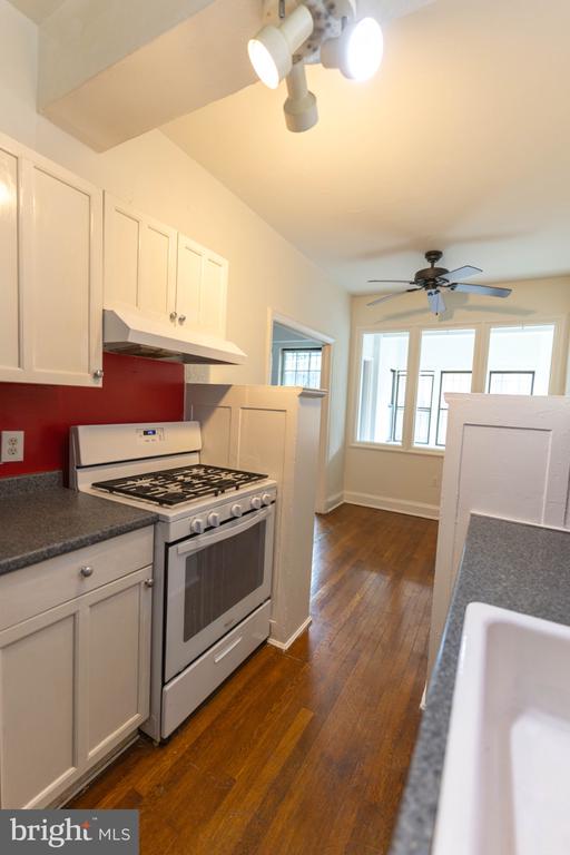2032 BELMONT ROAD NW Unit: 221