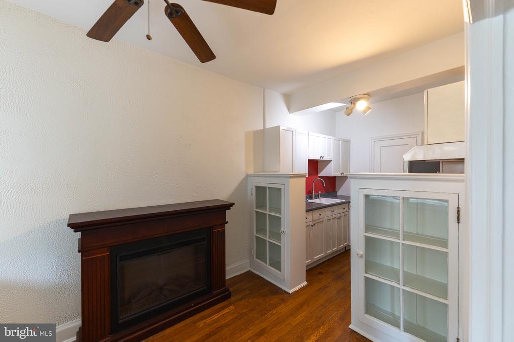 2032 BELMONT ROAD NW Unit: 221
