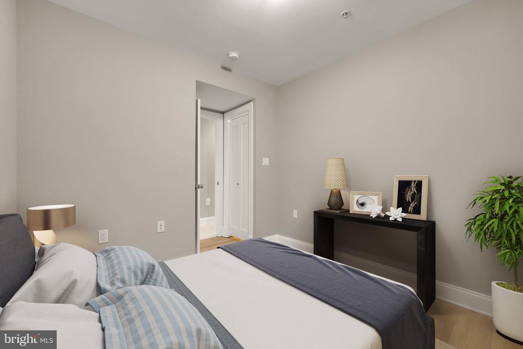 1135 6TH STREET NW Unit: 1