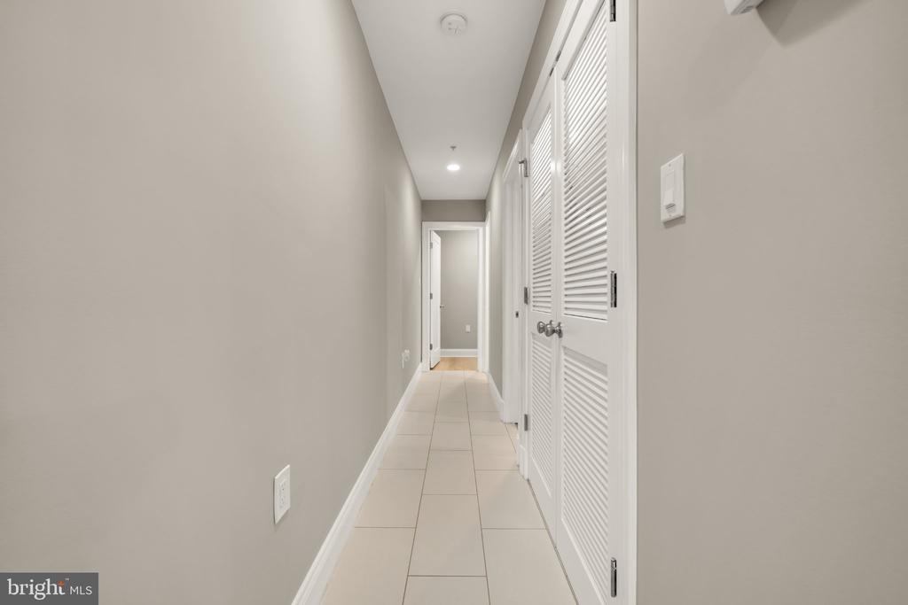 1135 6TH STREET NW Unit: 1