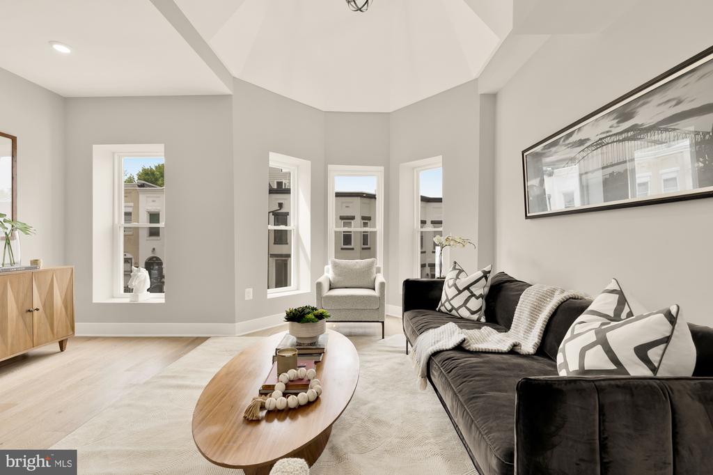 26 TODD PLACE NE Unit: 2