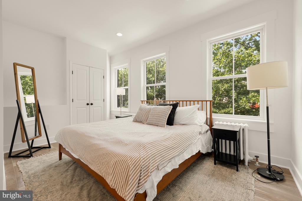 1817 8TH STREET NW