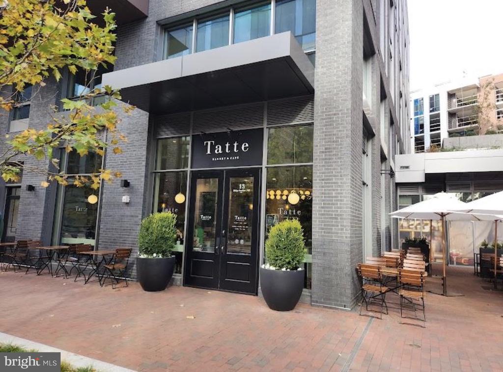 3611 38TH STREET NW Unit: 305