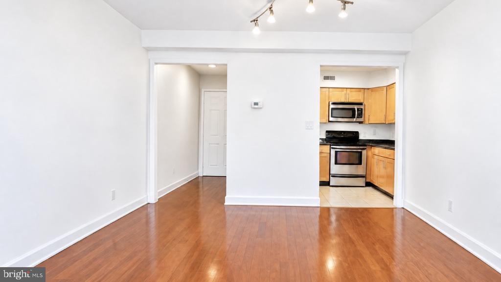 3611 38TH STREET NW Unit: 305