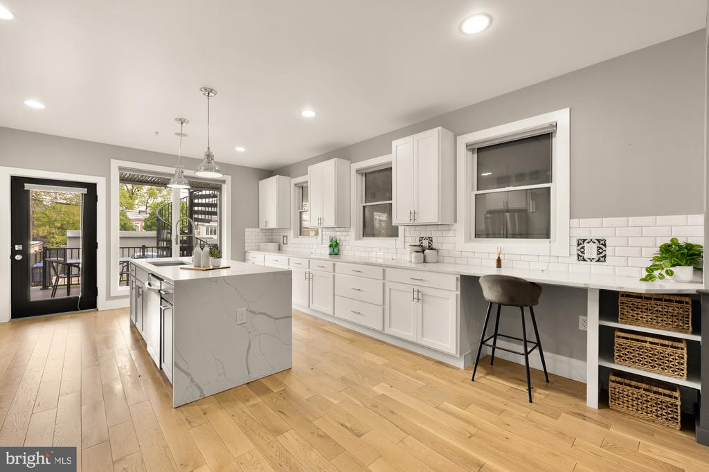 1319 RANDOLPH STREET NW Unit: A