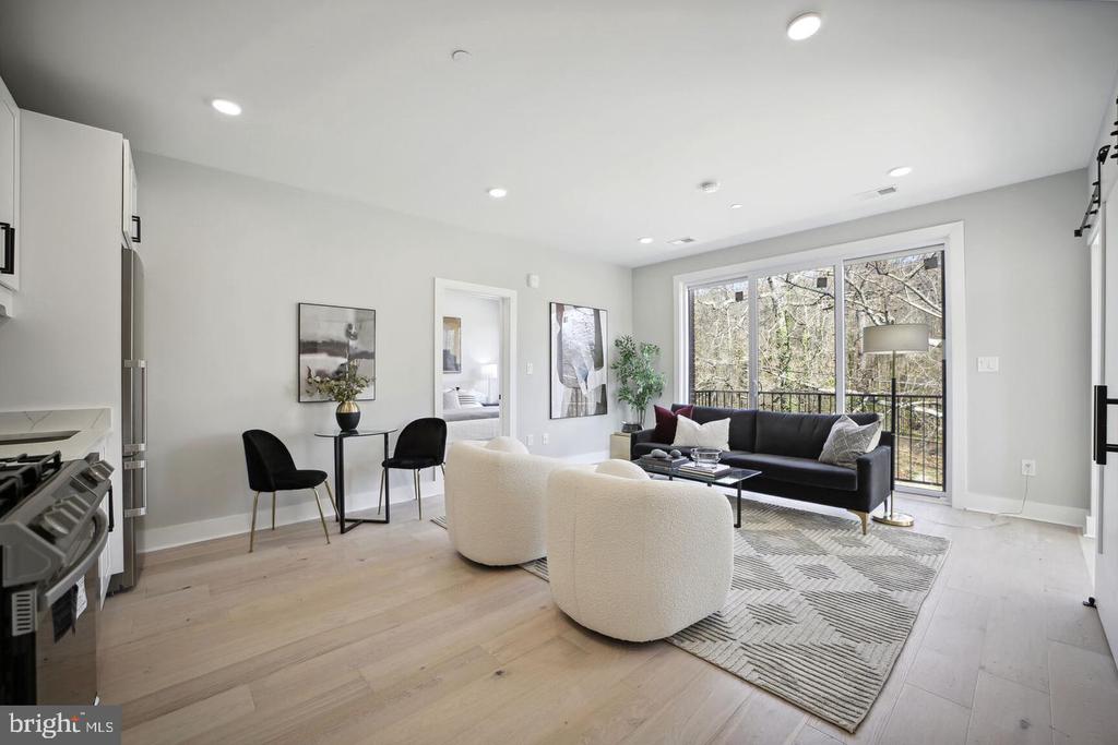2019 M STREET NE Unit: 7