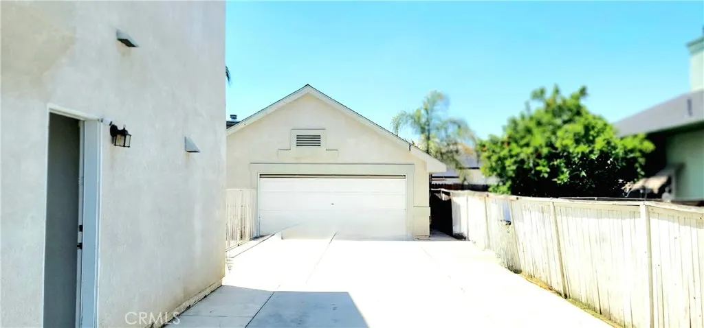 1467 Angelus Hill Road