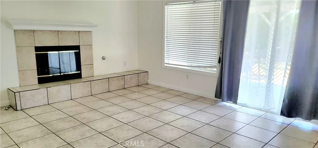 1467 Angelus Hill Road