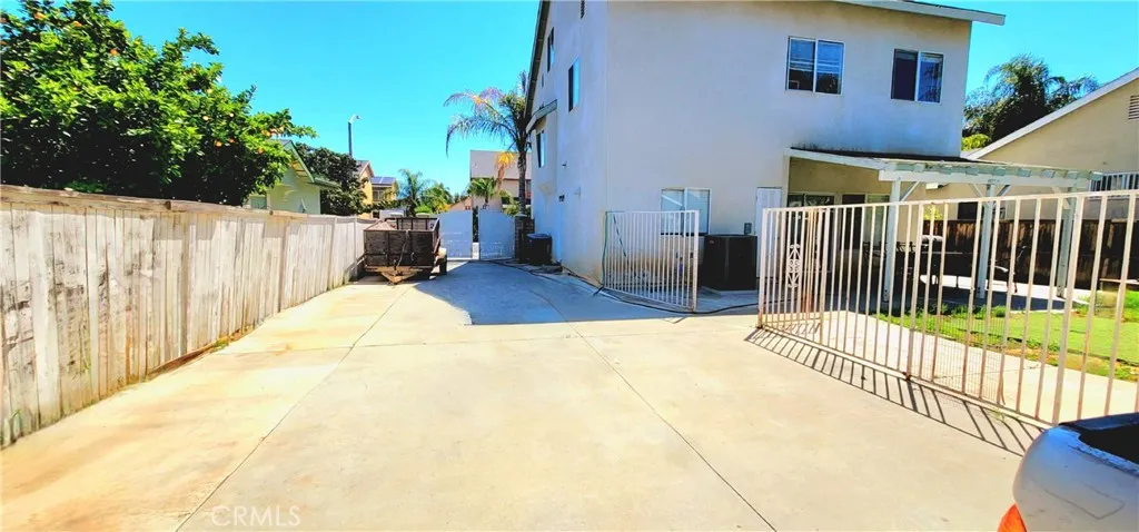 1467 Angelus Hill Road