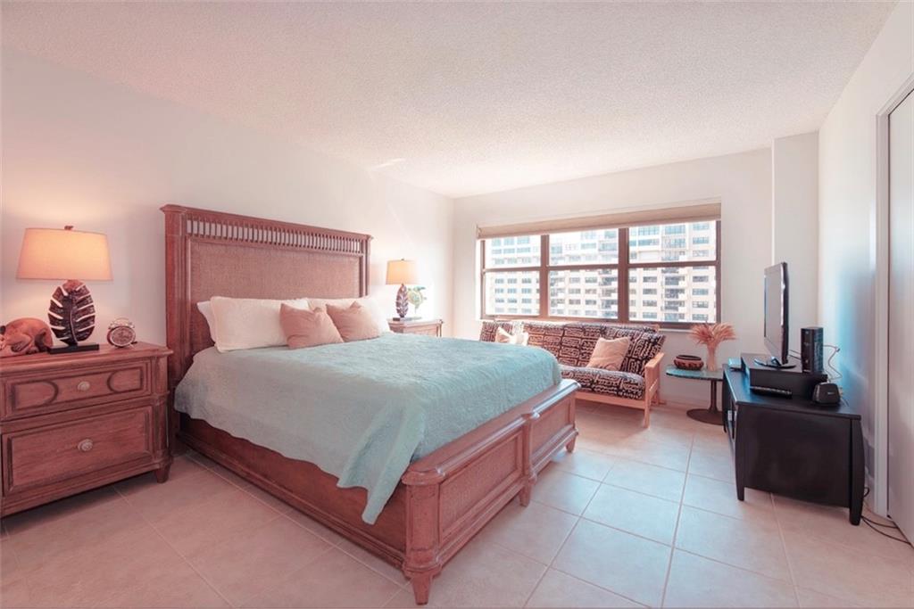 5000 N Ocean Blvd Unit: 1001