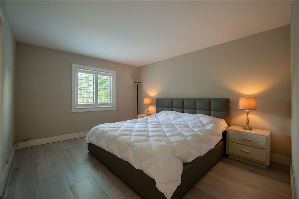 930 SW 9th Street Cir Unit: 104