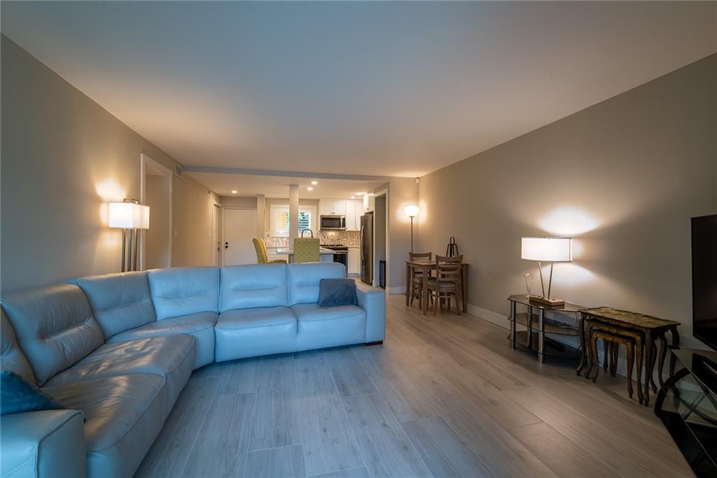 930 SW 9th Street Cir Unit: 104