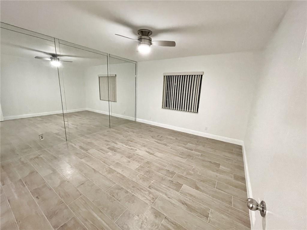 6241 Bay Club Dr Unit: 2
