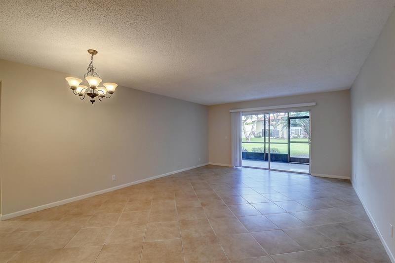 6625 S Oriole Blvd Unit: 1050