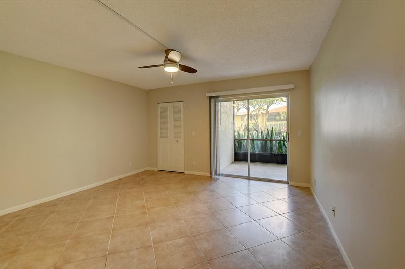 6625 S Oriole Blvd Unit: 1050