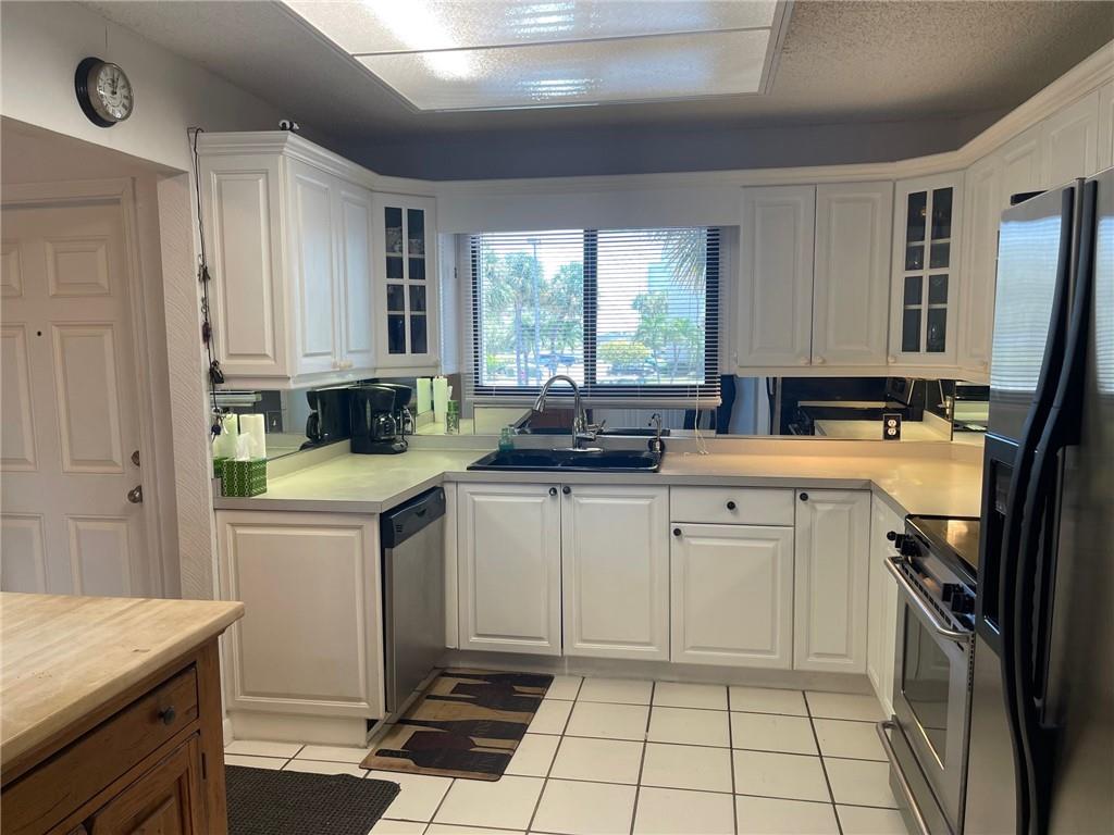 3525 S Ocean Blvd Unit: 209