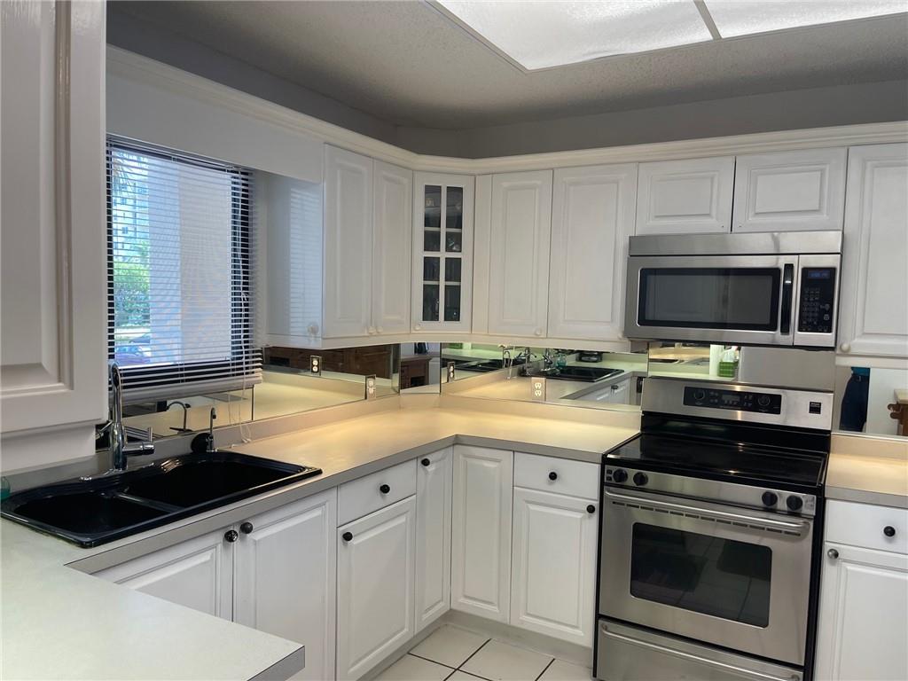 3525 S Ocean Blvd Unit: 209
