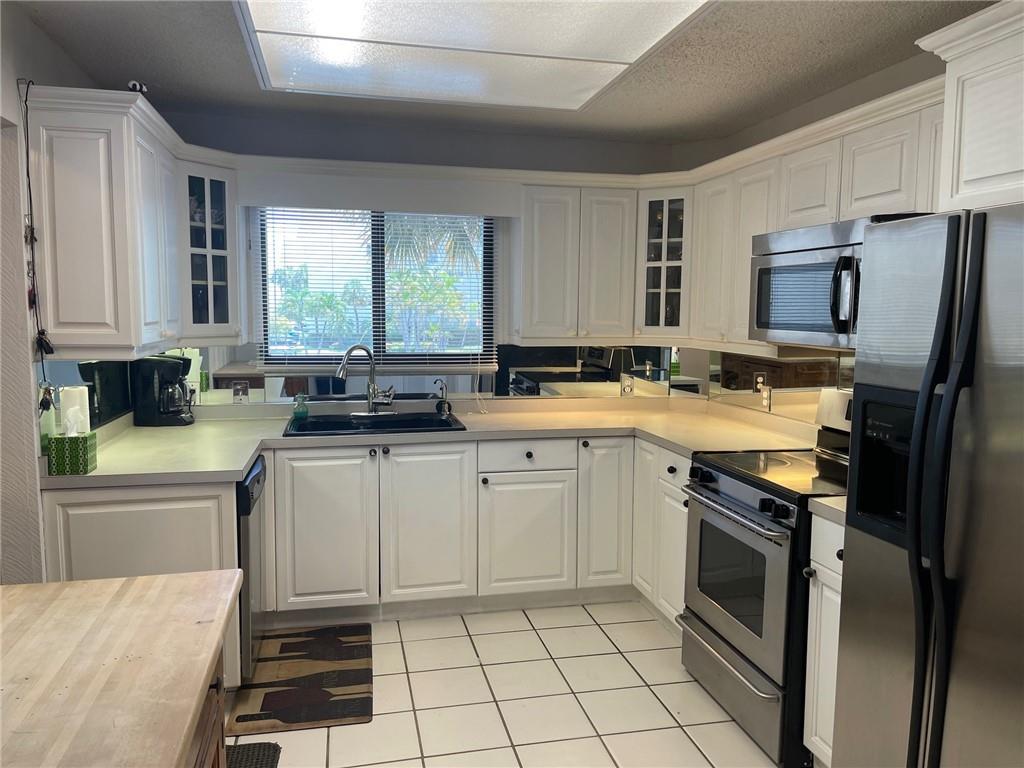 3525 S Ocean Blvd Unit: 209