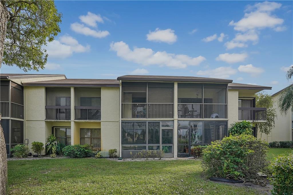 2043 SW 15th St Unit: 205