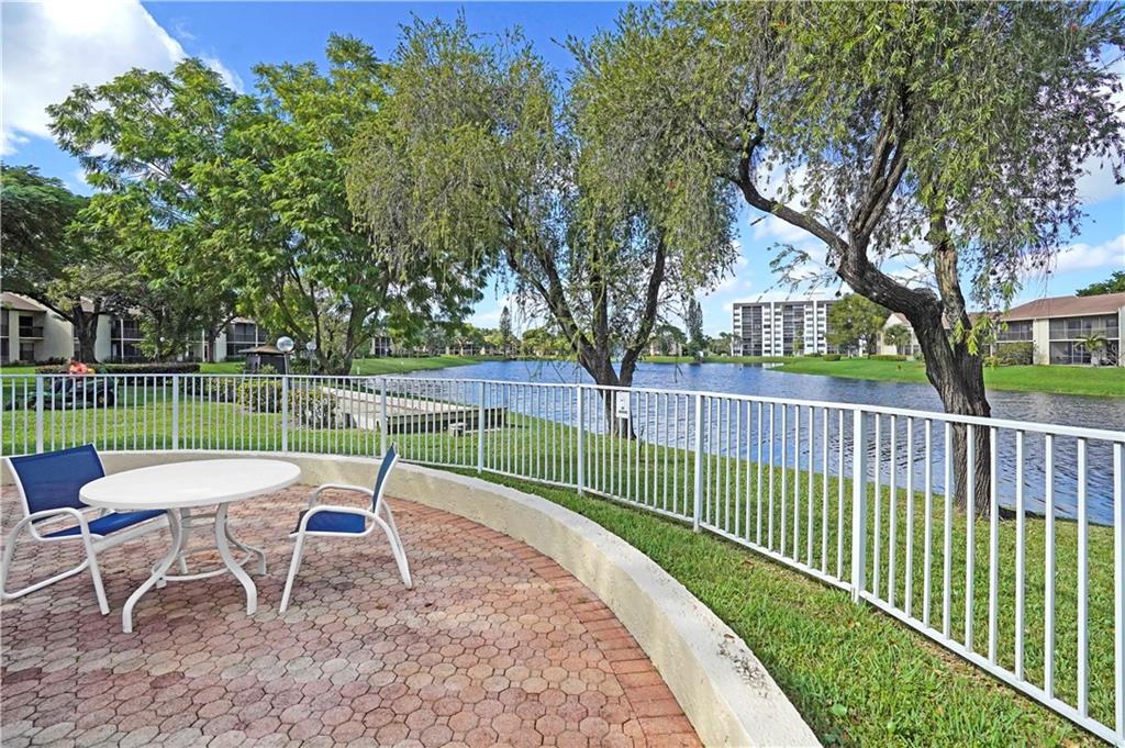2043 SW 15th St Unit: 205