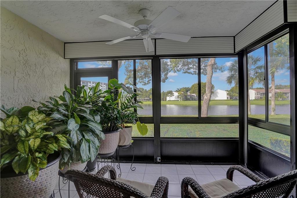 2043 SW 15th St Unit: 205