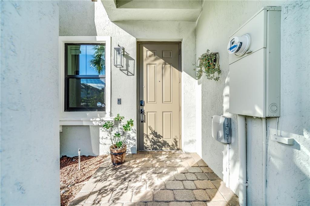 5312 Santa Maria Ave Unit: 5312